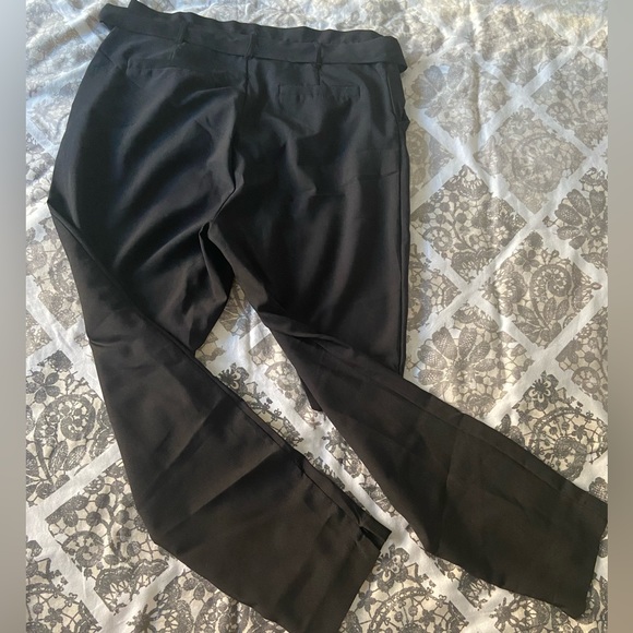 Polyester flowy formal pants with a tie up belt - Picture 2 of 3
